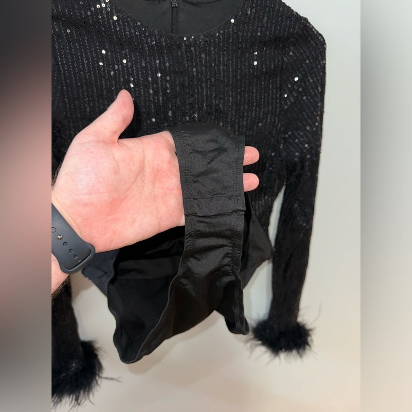 Pre-Owned MD SHEIN Black Sequin Long Sleeve Bodysuit w/Ostrich Feathers