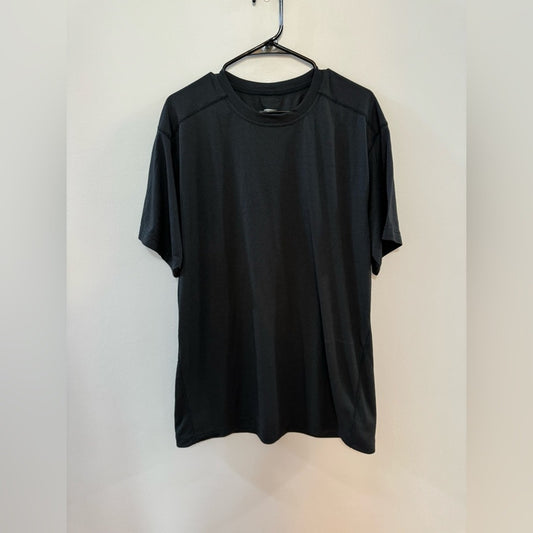 Pre-Owned XXL Columbia Titanium Black T-Shirt (fits like XL)