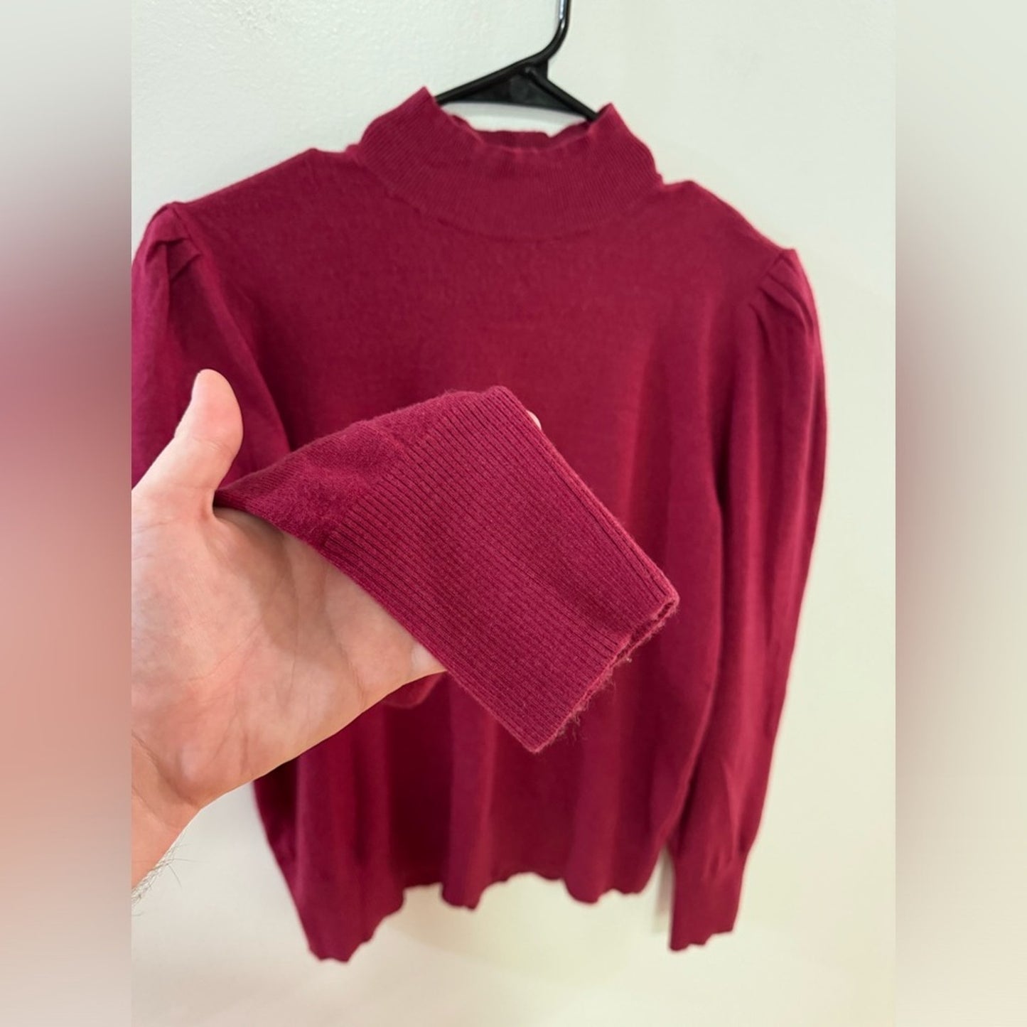 Pre-Owned LG Marled Reunited Clothing Red Turtleneck Sweater