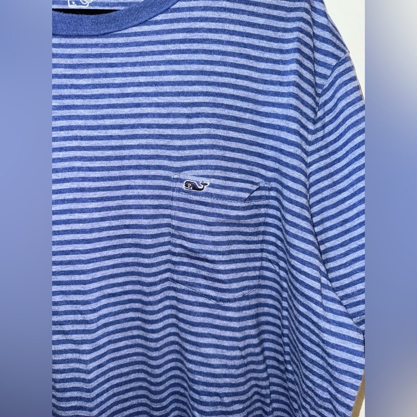 Pre-Owned LG Vineyard Vines Blue Striped Pocket T-Shirt