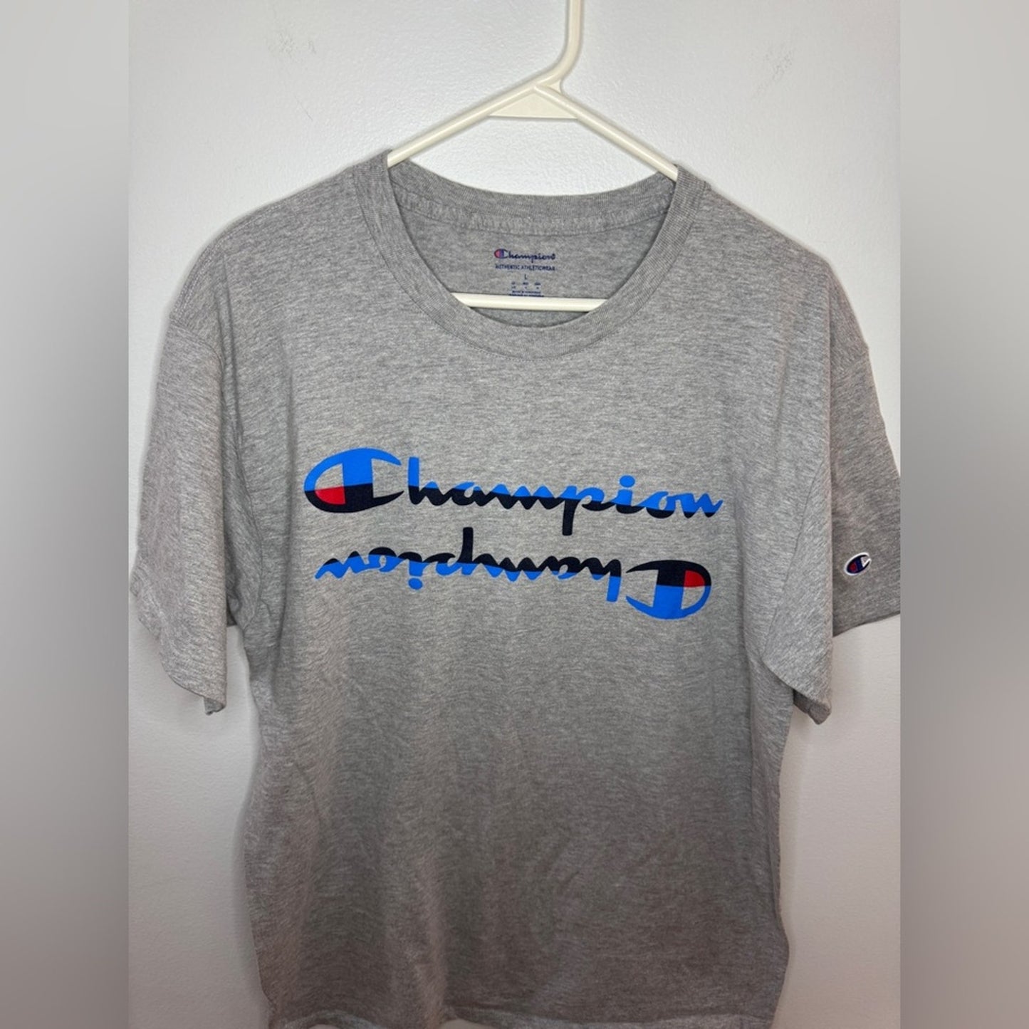 Pre-Owned LG Champion Logo Graphic T-Shirt