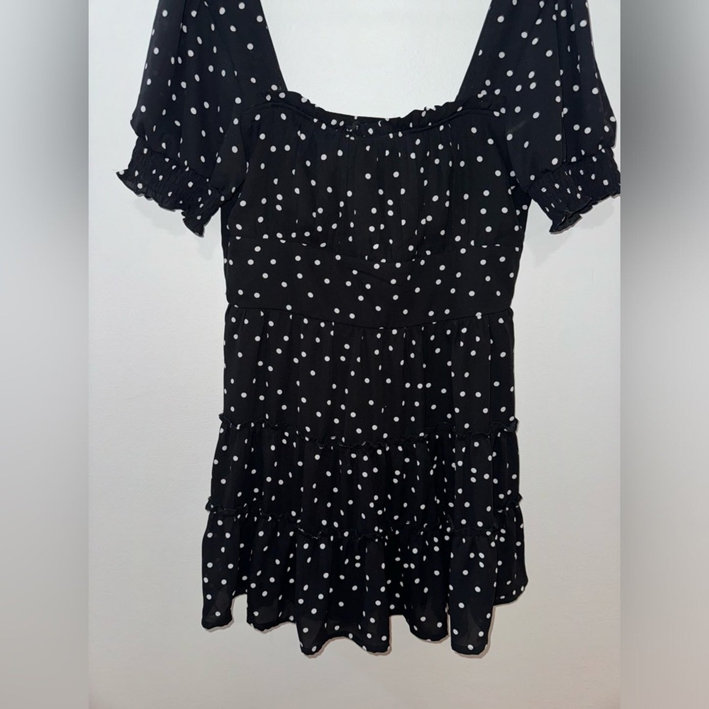 Pre-Owned XL Trixxi Clothing Company Blk Polka Dot Off the Shoulder Ruffle Dress