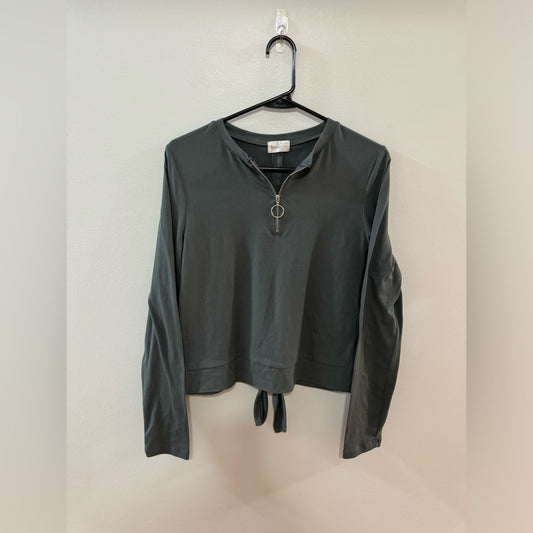 Pre-Owned LG Glitz Cropped Long Sleeve