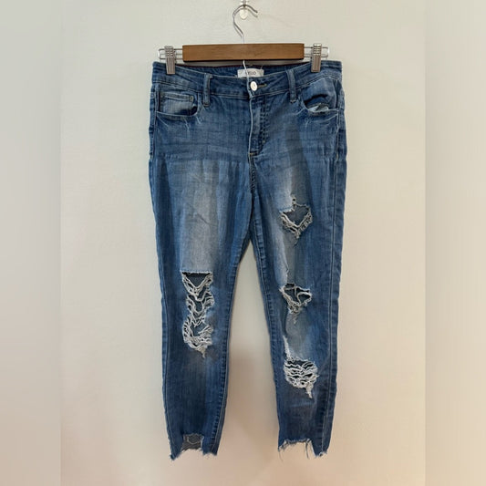 Pre-Owned Size 9 Cello Blue Distressed Jeans