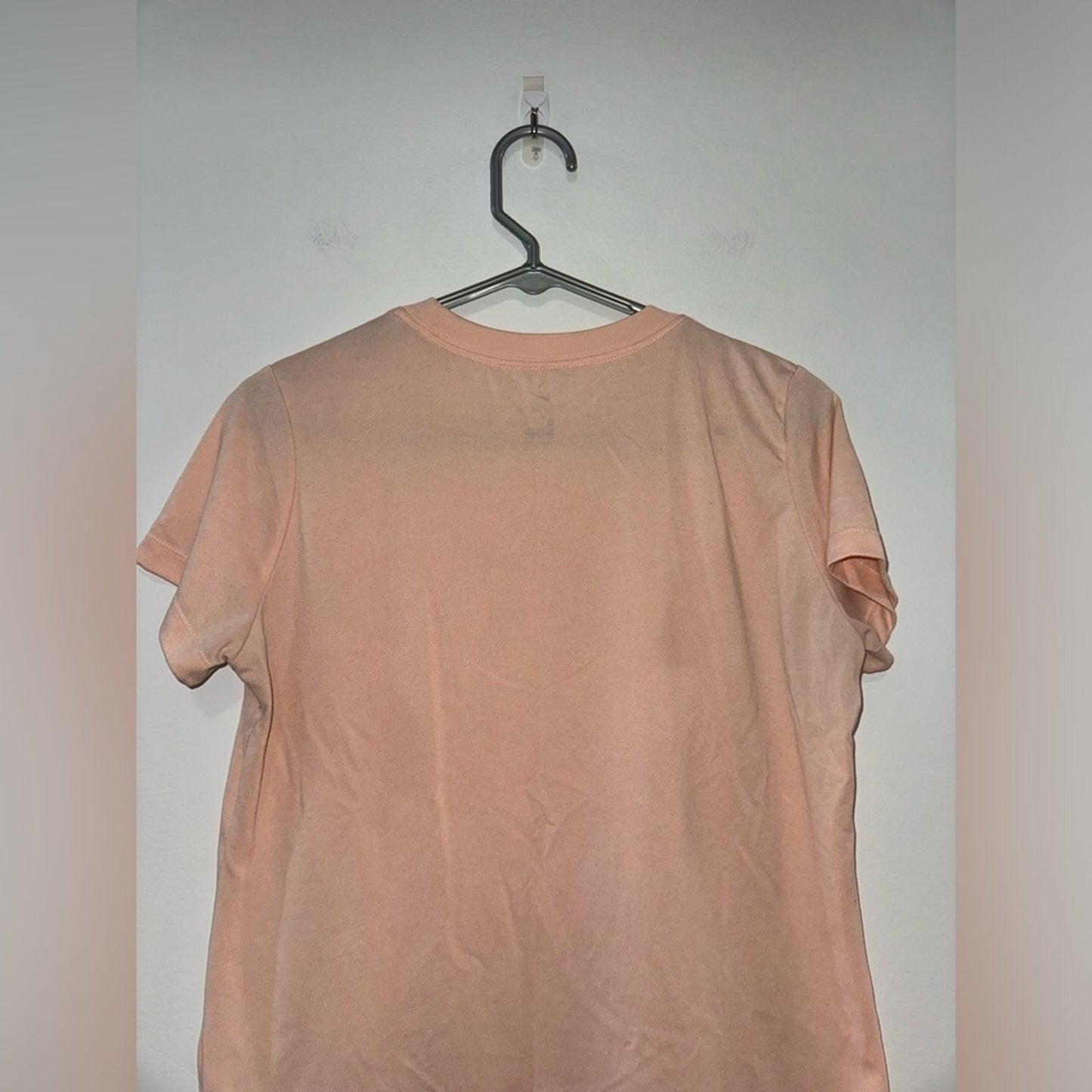 Pre-Owned MD Nike Dri-Fit Light Pink T-Shirt