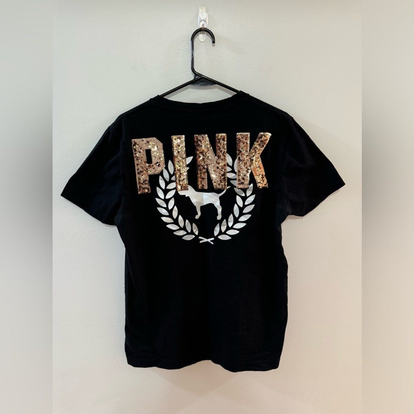 Pre-Owned MD PINK Black Sequin Pocket T-Shirt