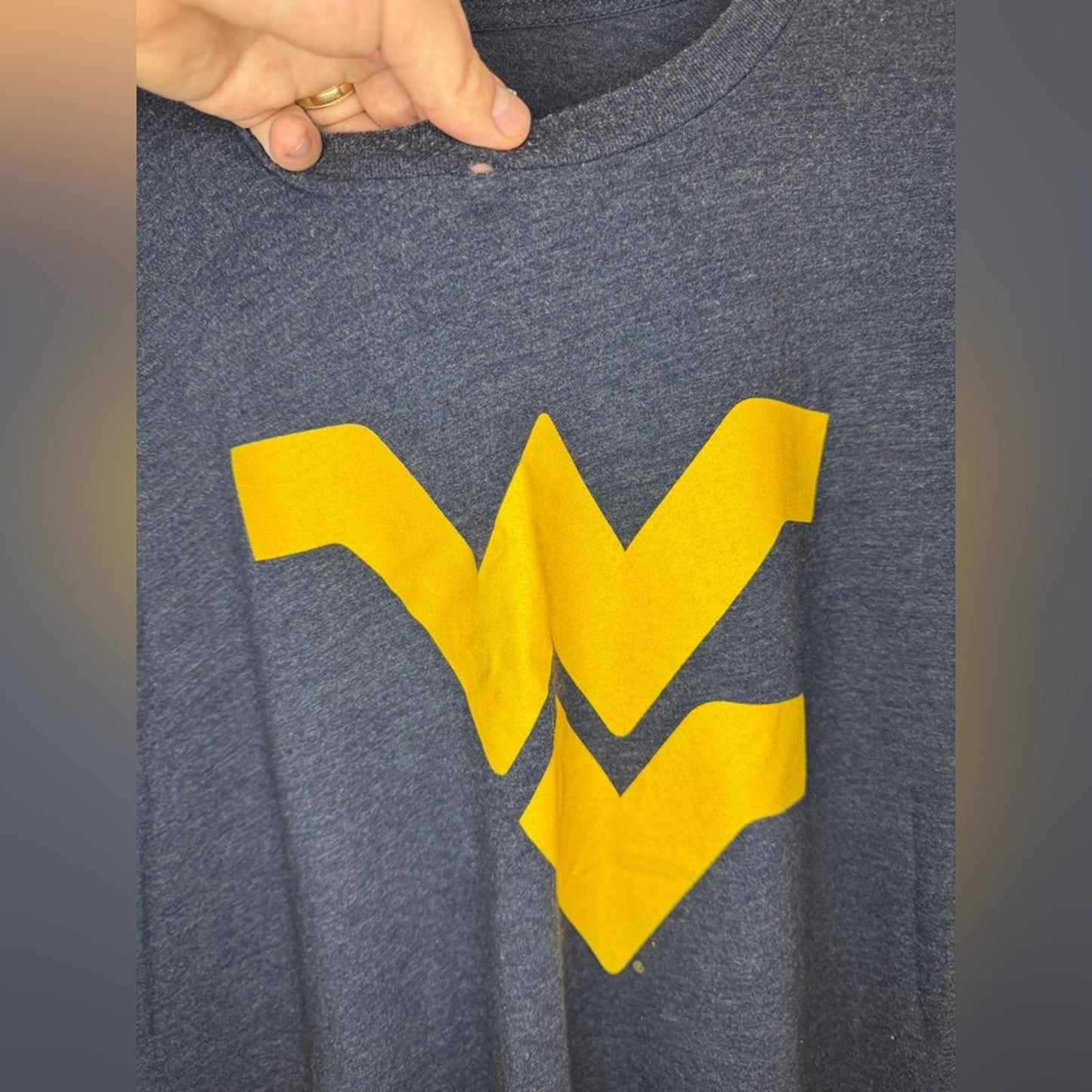 Pre-Owned XXL WVU West Virginia University Blue and Gold T-Shirt