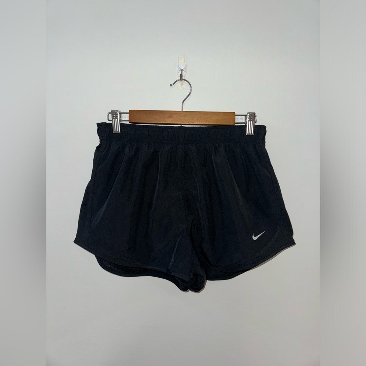 Pre-Owned LG Nike Dri-Fit Lined Black/White Check Shorts