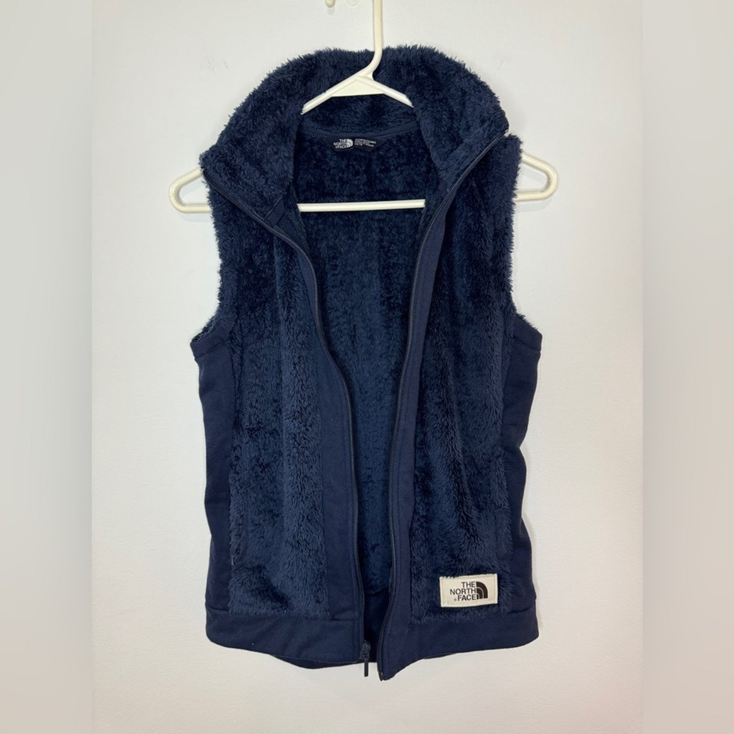 Pre-Owned XS The North Face Navy Blue Faux Fur Vest