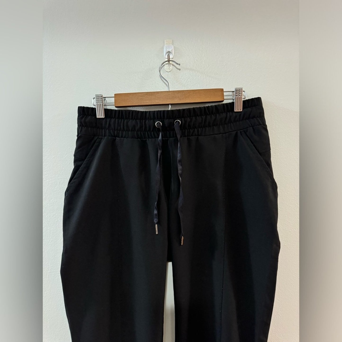 Pre-Owned SM Kyodan Black Drawstring Cuffed Pants