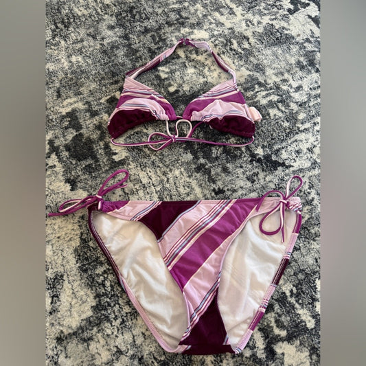 Pre-Owned XL Bottom/MD Top Xhilaration Purple Striped Bikini Top and Bottom Set