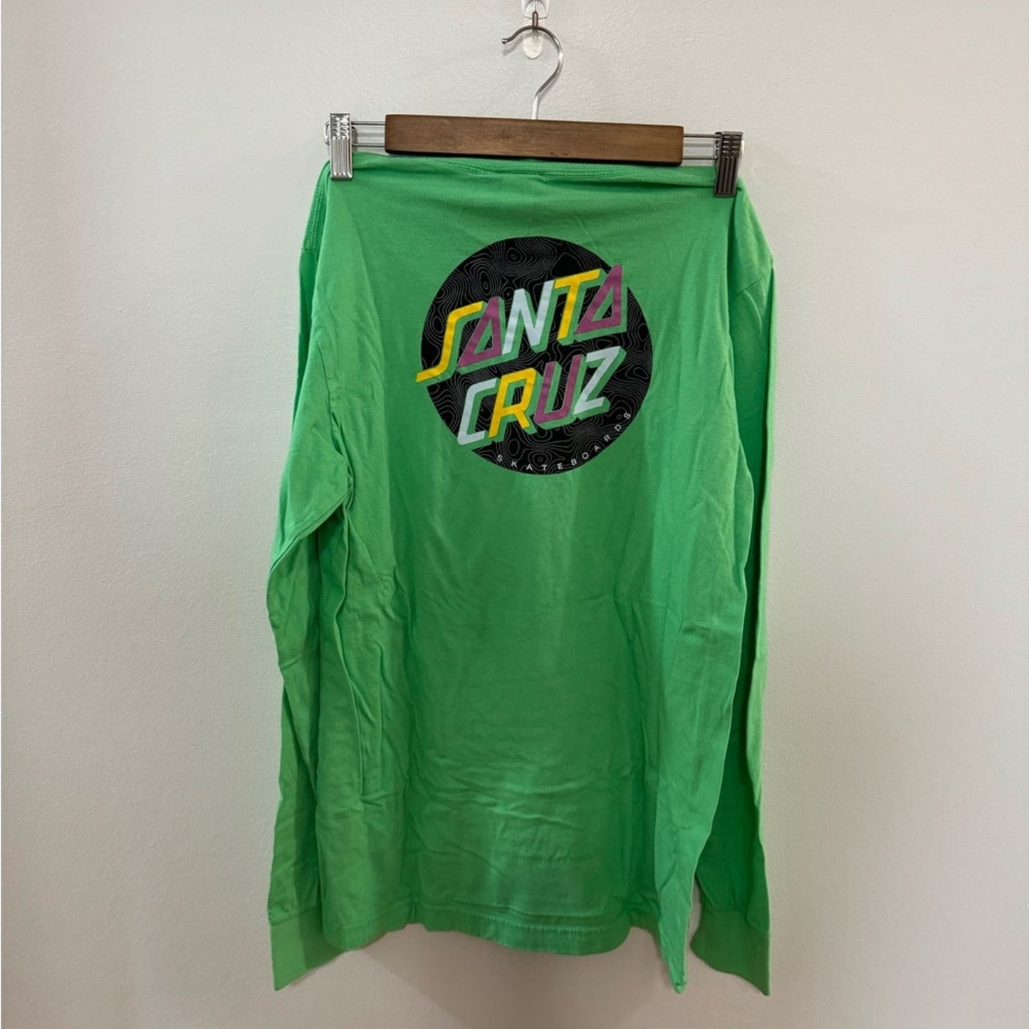 Used MD Santa Cruz Skateboards Graphic Long Sleeve Shirt Green