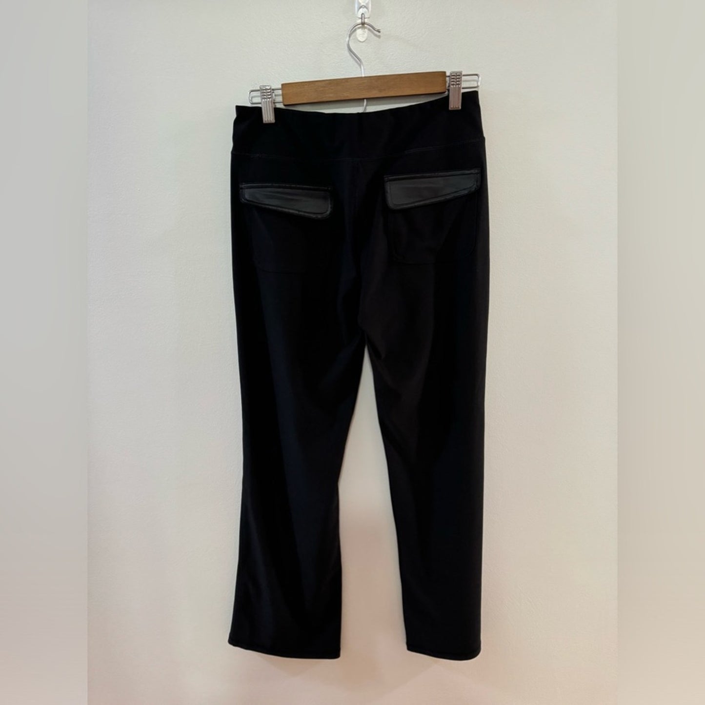 Pre-Owned MD Vogo Athletica Black Yoga Pants