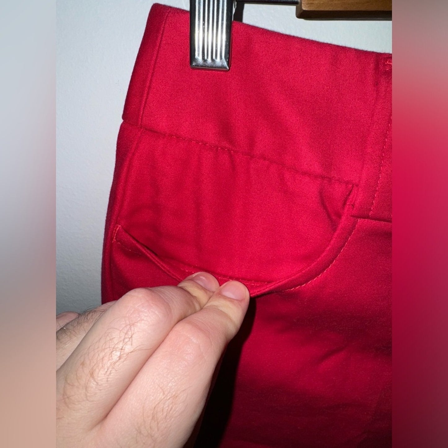 Pre-Owned Size 6 Rafaella Red Dress Pants