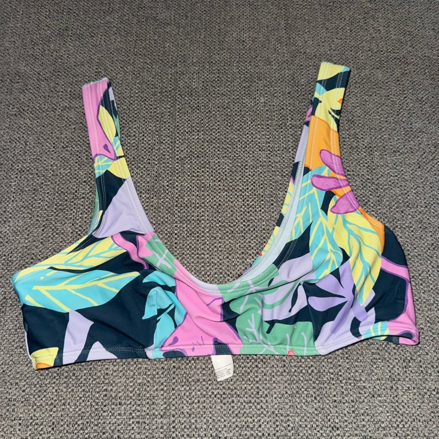 Pre-Owned MD Cupshe Multicolor Tropical Bikini Top