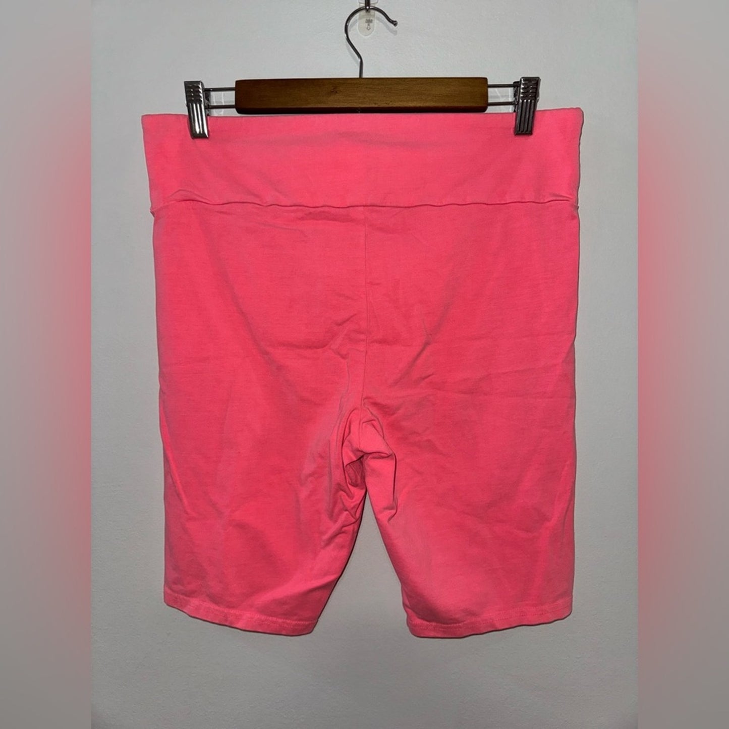 Pre-Owned XL Wild Fable Hot Pink Biker Shorts