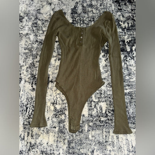 Pre-Owned MD Shinestar Green Ribbed Long Sleeve Button Up Bodysuit