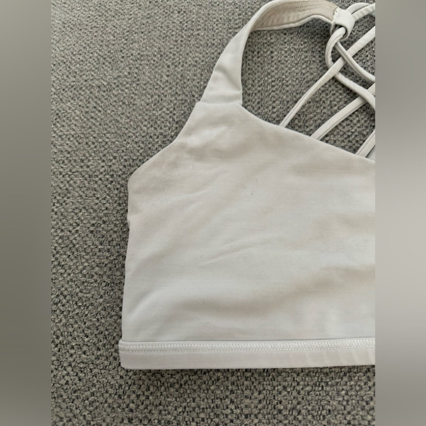 Pre-Owned Size 8 Lululemon Free to be bra white