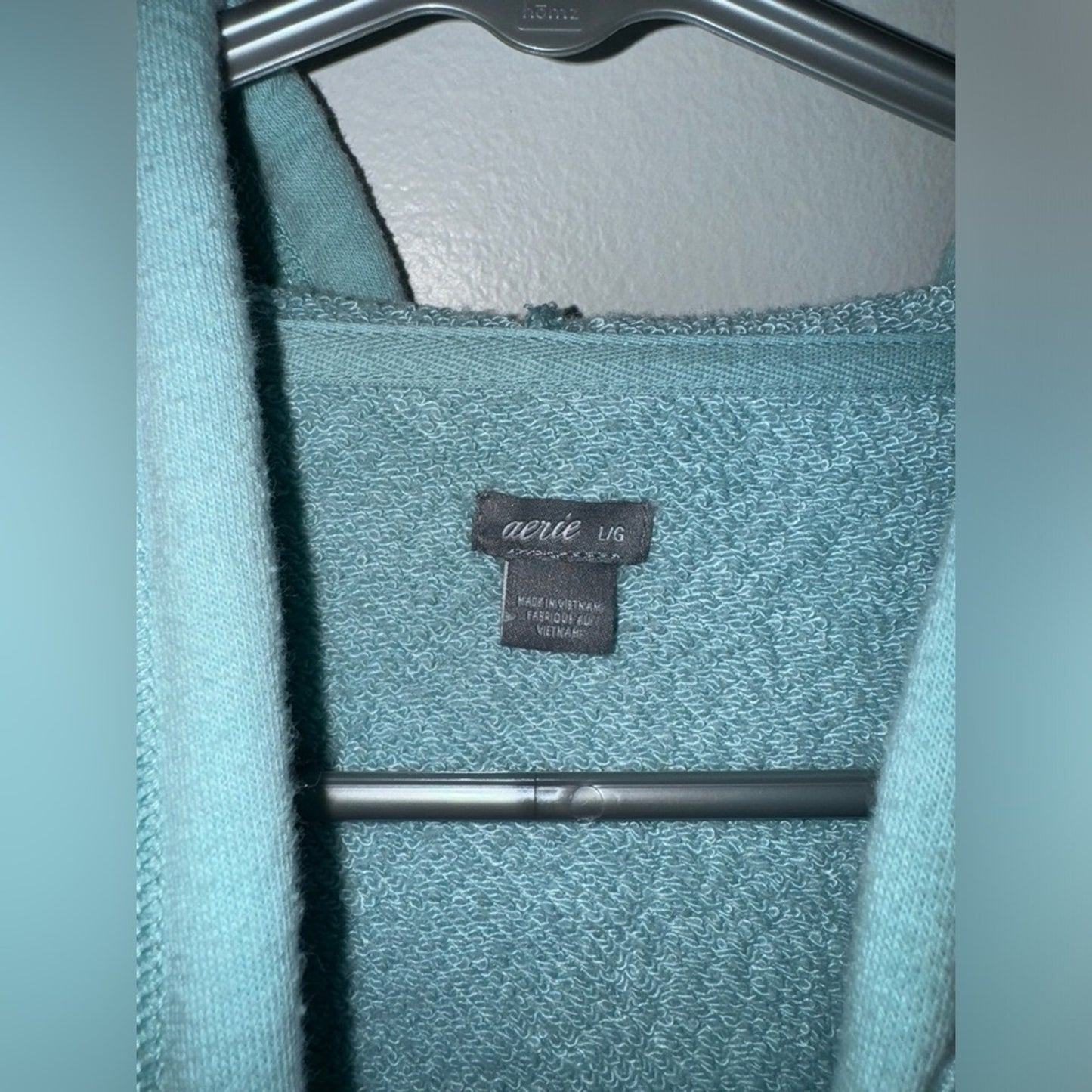 Pre-Owned LG Aerie Light Blue Cropped Hooded Sweatshirt