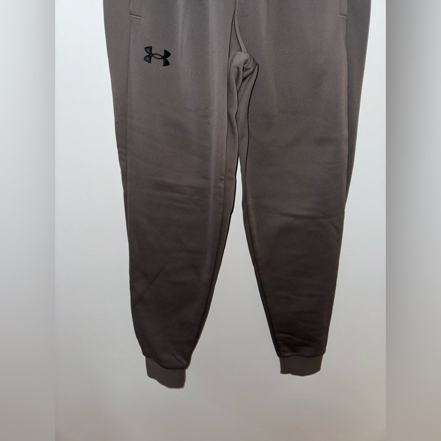 Pre-Owned SM Under Armour Grey Loose Athletic Joggers