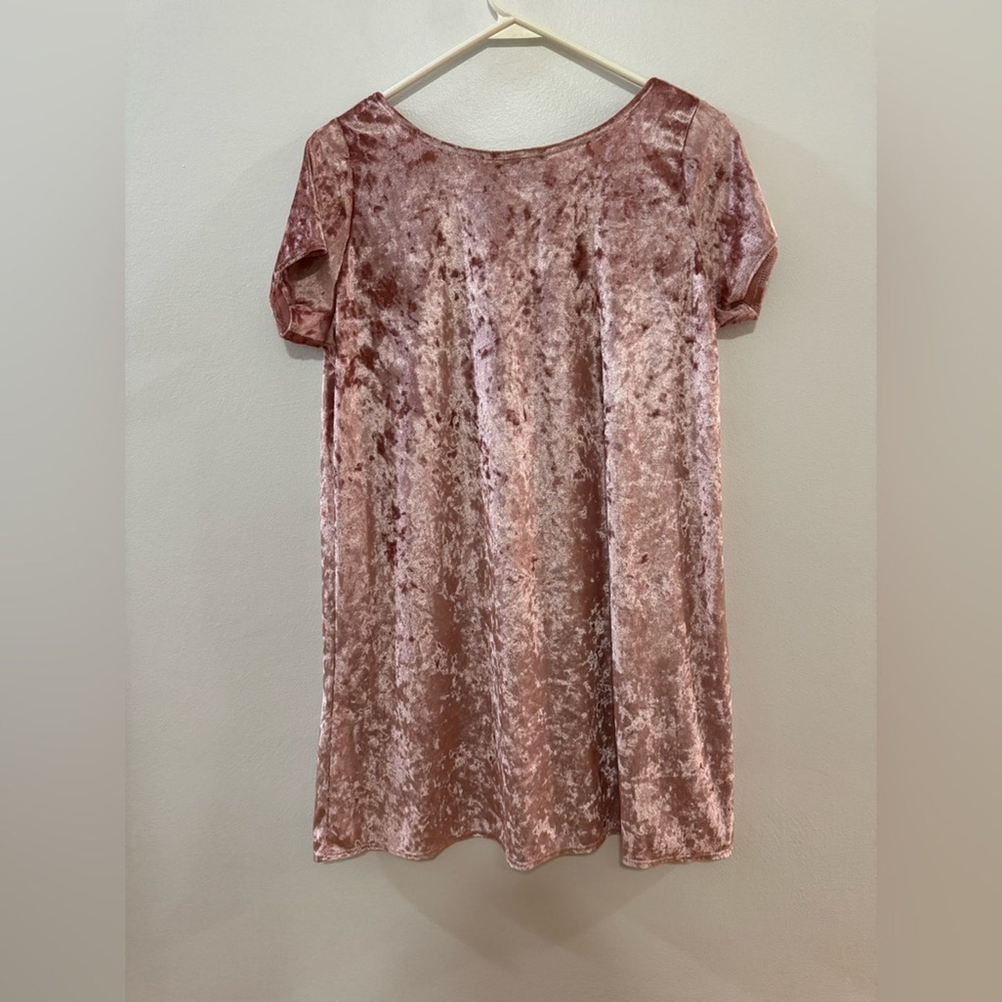 Pre-Owned XL Adara Pink Crushed Velvet Baby Doll Dress