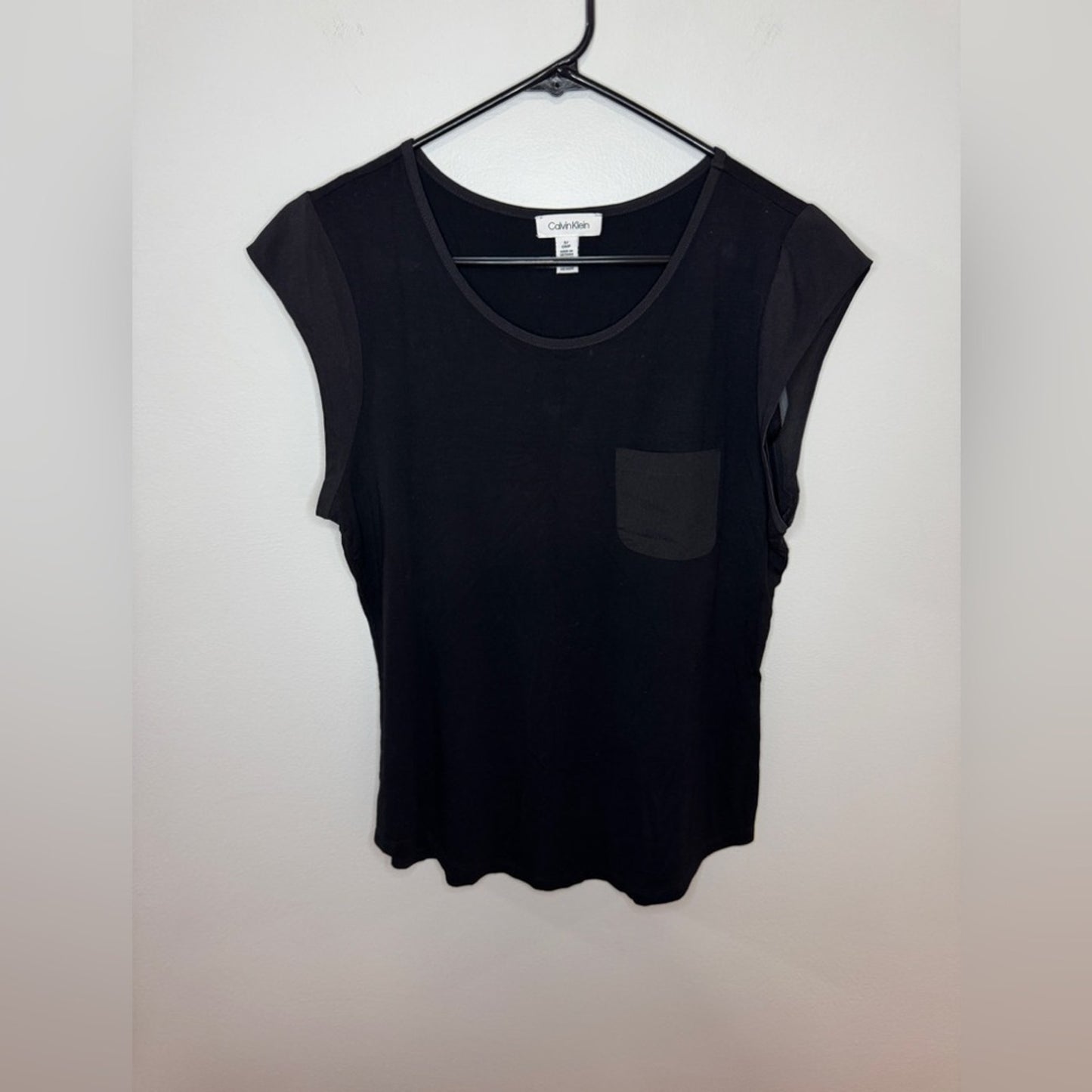 Pre-Owned SM Calvin Klein Black Pocket Tank Top