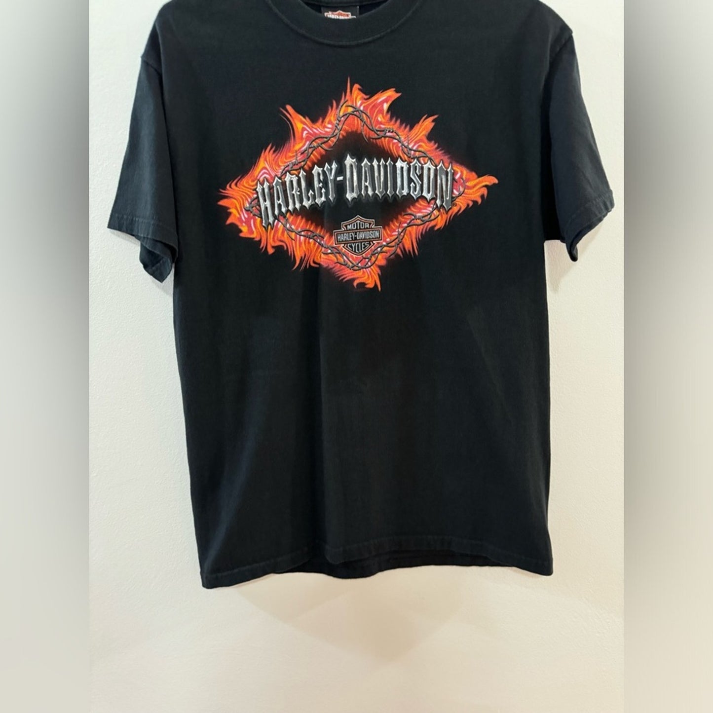 MD Harley Davidson Black Barbed wire Mile High Aurora, CO Short Sleeve Shirt