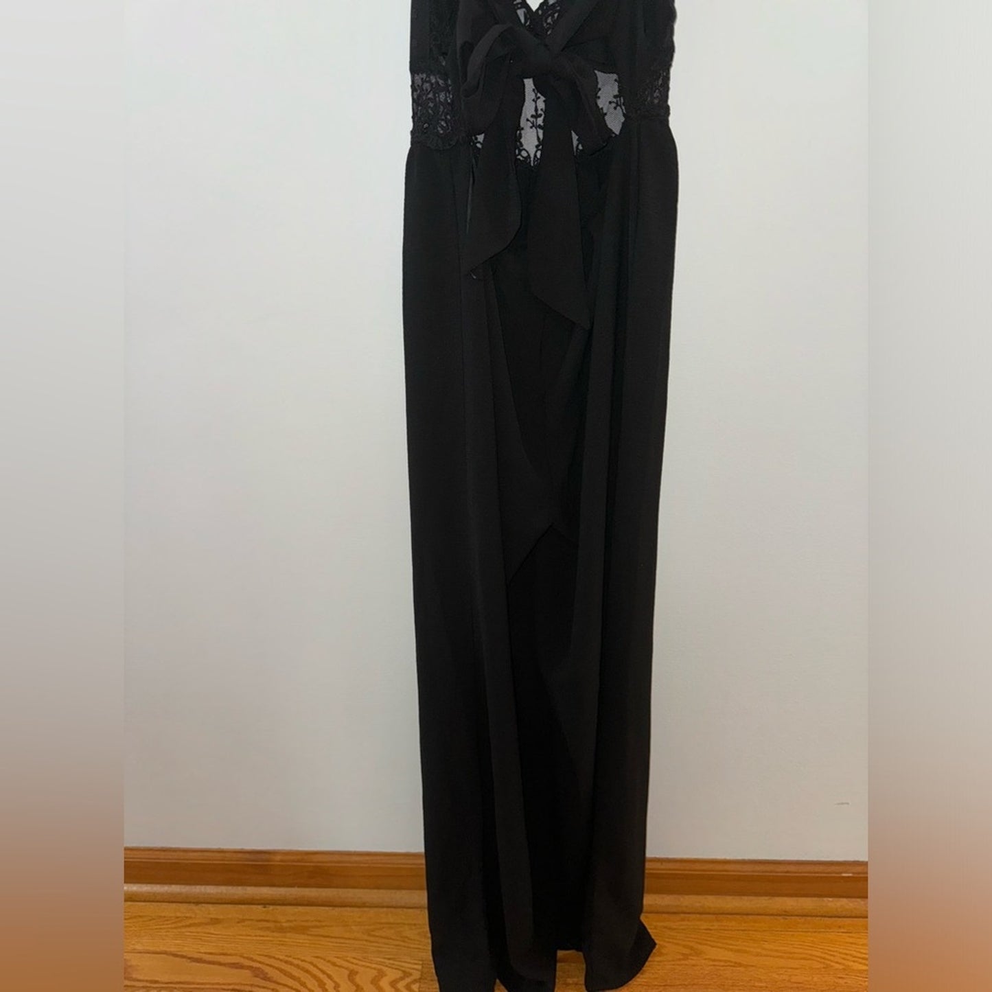 Pre-Owned LG Blashe Black Lace Jumpsuit