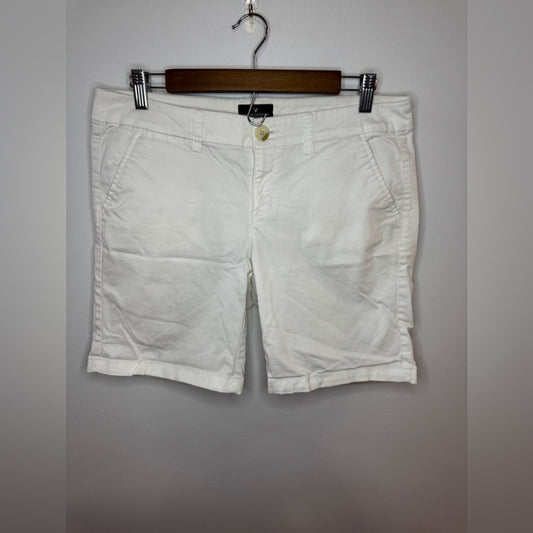 Pre-Owned Size 8 American Eagle White Stretch Bermuda Shorts