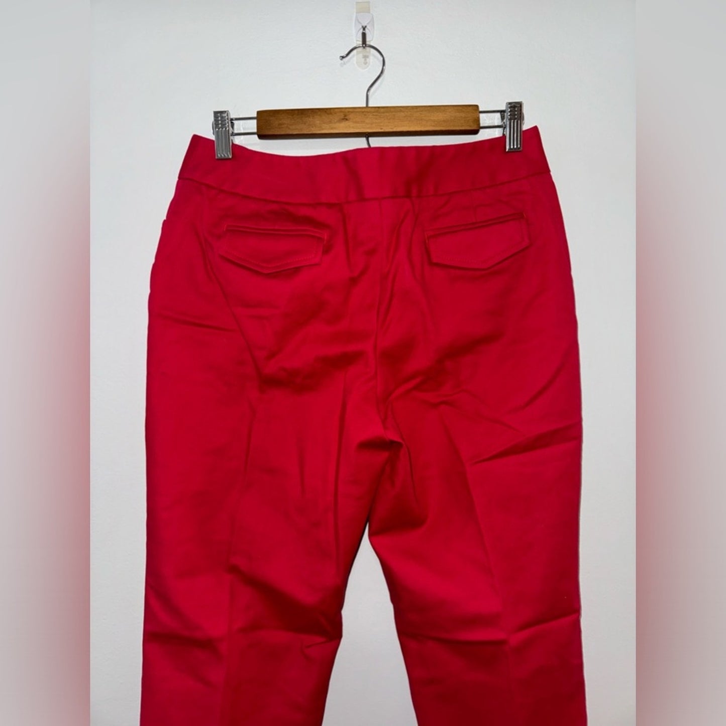 Pre-Owned Size 6 Rafaella Red Dress Pants