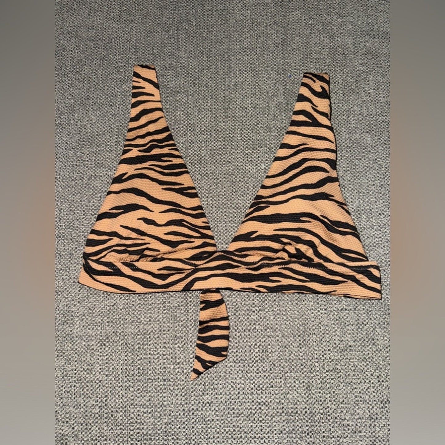 Pre-Owned MD Aerie Tan Zebra Print Triangle Bikini Top