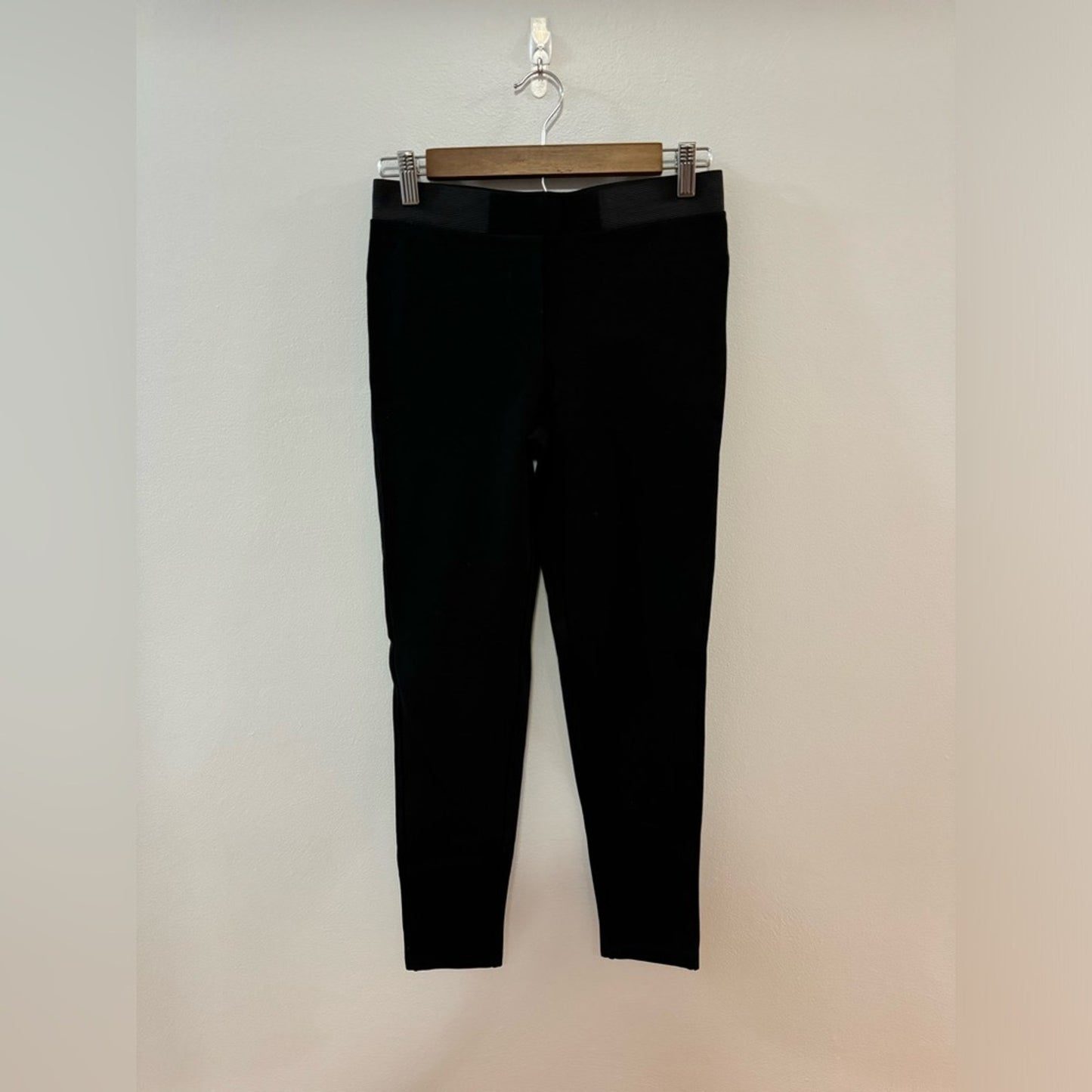 Pre-Owned Size 4 Petite Calvin Klein Black Pants