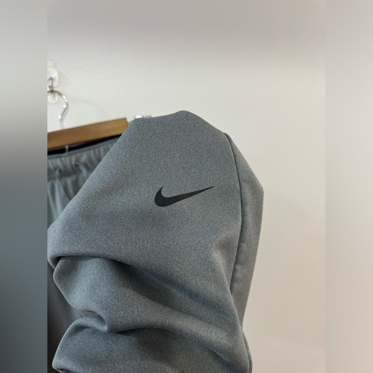 Pre-Owned MD Nike Grey Athletic Pants