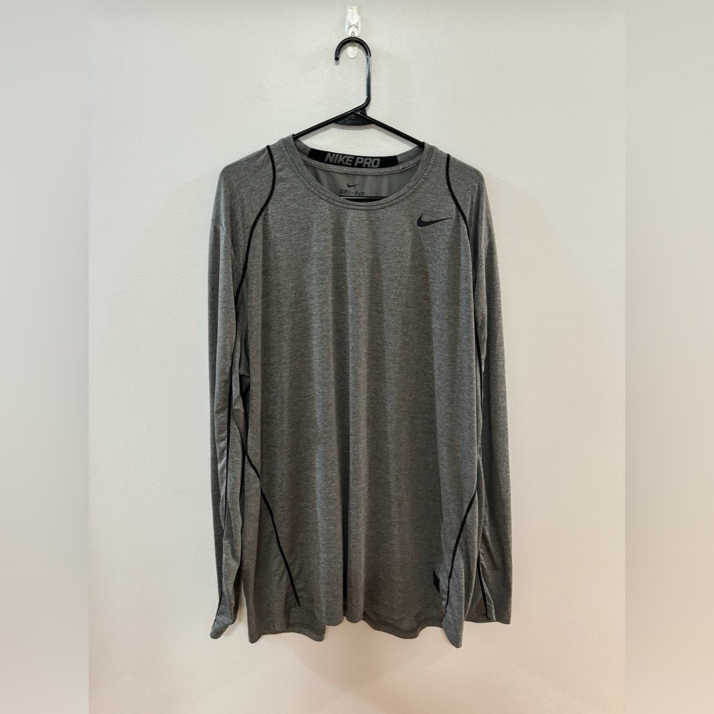 Pre-Owned XXL Nike Dri-Fit Grey Long Sleeve Shirt