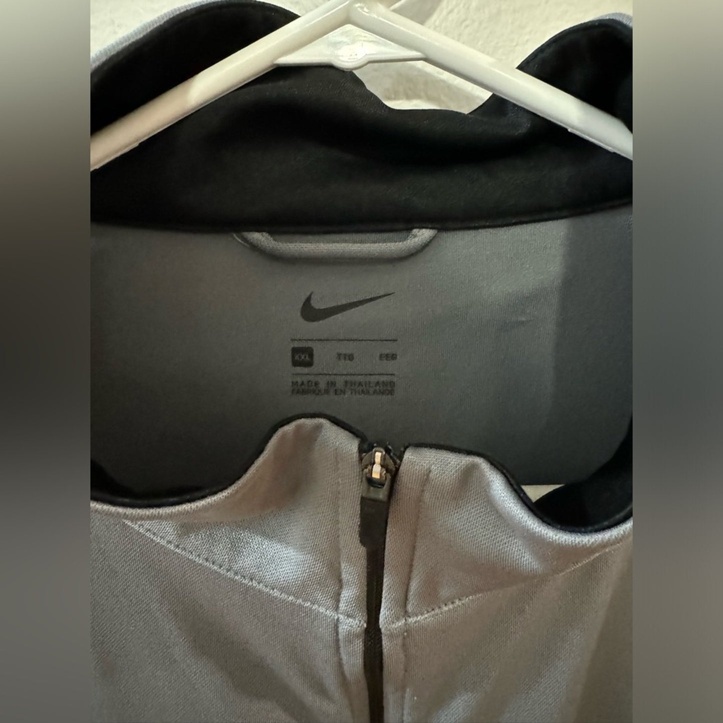 Pre-Owned XXL Nike Grey/Black Zip-Up Jacket