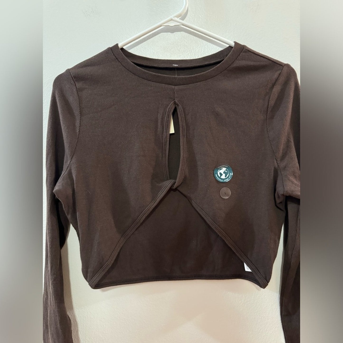 NWT LG Aeropostale Brown Ribbed Cropped Twist Front Long Sleeve Shirt