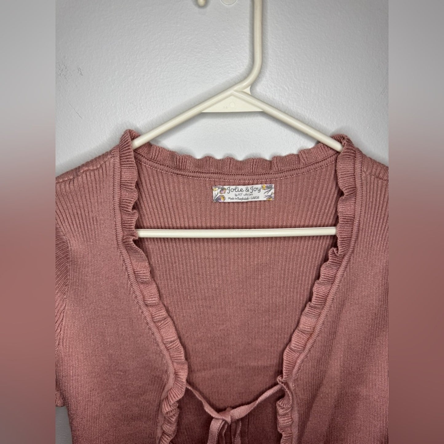 Pre-Owned LG Jolie & Joy Pink Ribbed Sweater