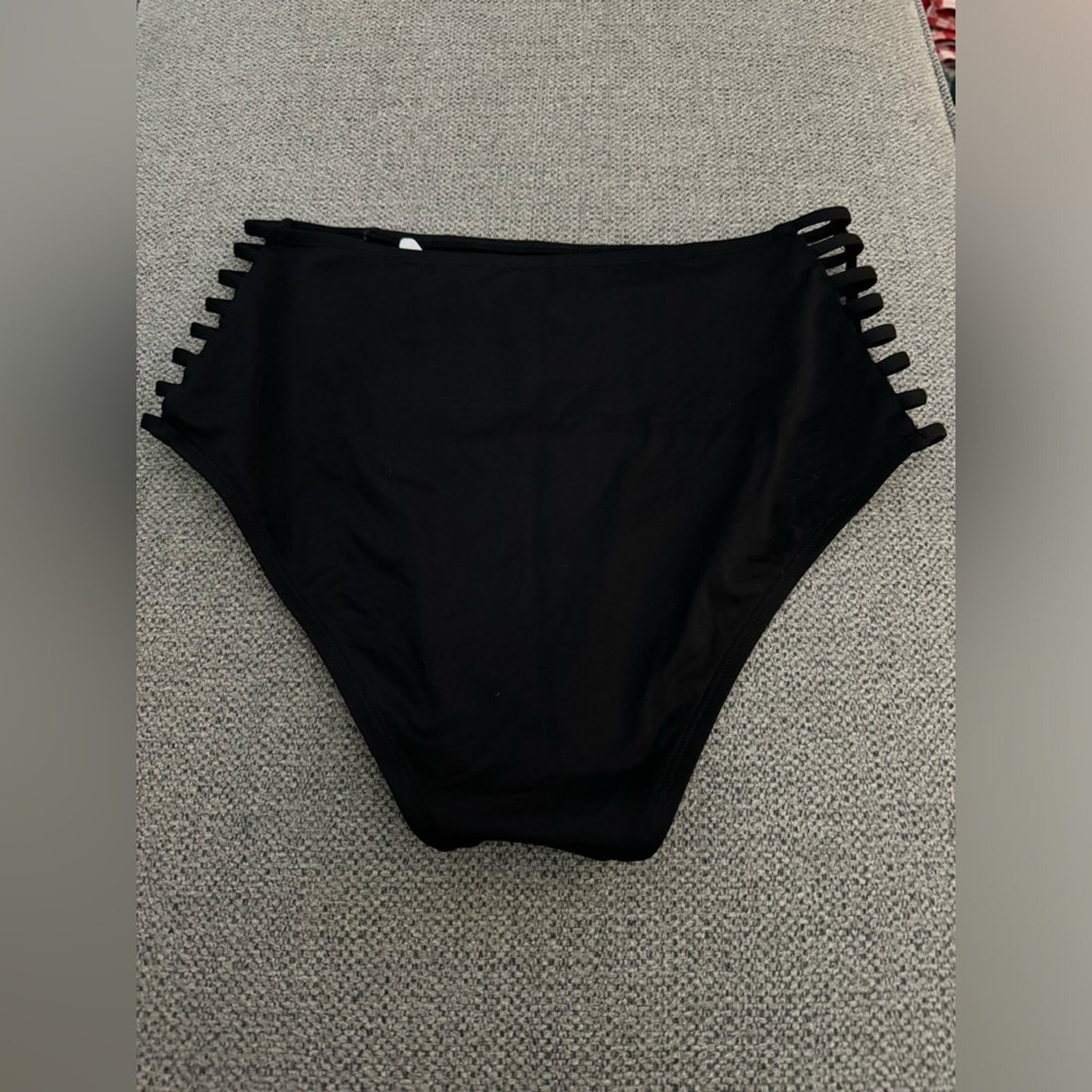 Pre-Owned MD Shade & Shore Black Cage Side Bikini Bottom