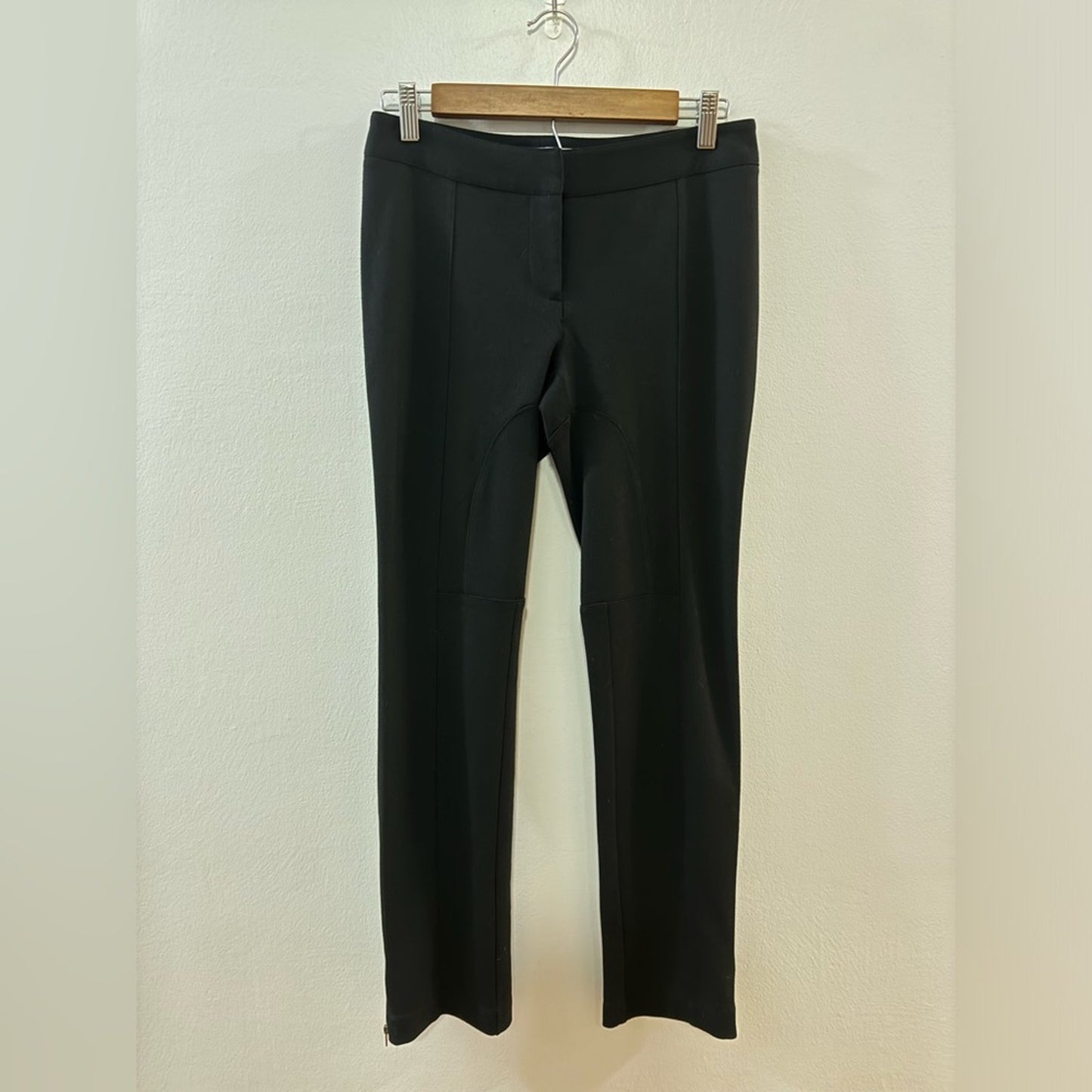 Pre-Owned Size 4 Petite Calvin Klein Black Pants with Ankle Zipper