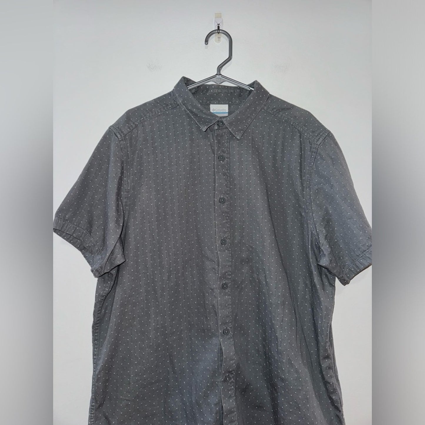 Pre-Owned XL Columbia Short Sleeve Button Up Shirt