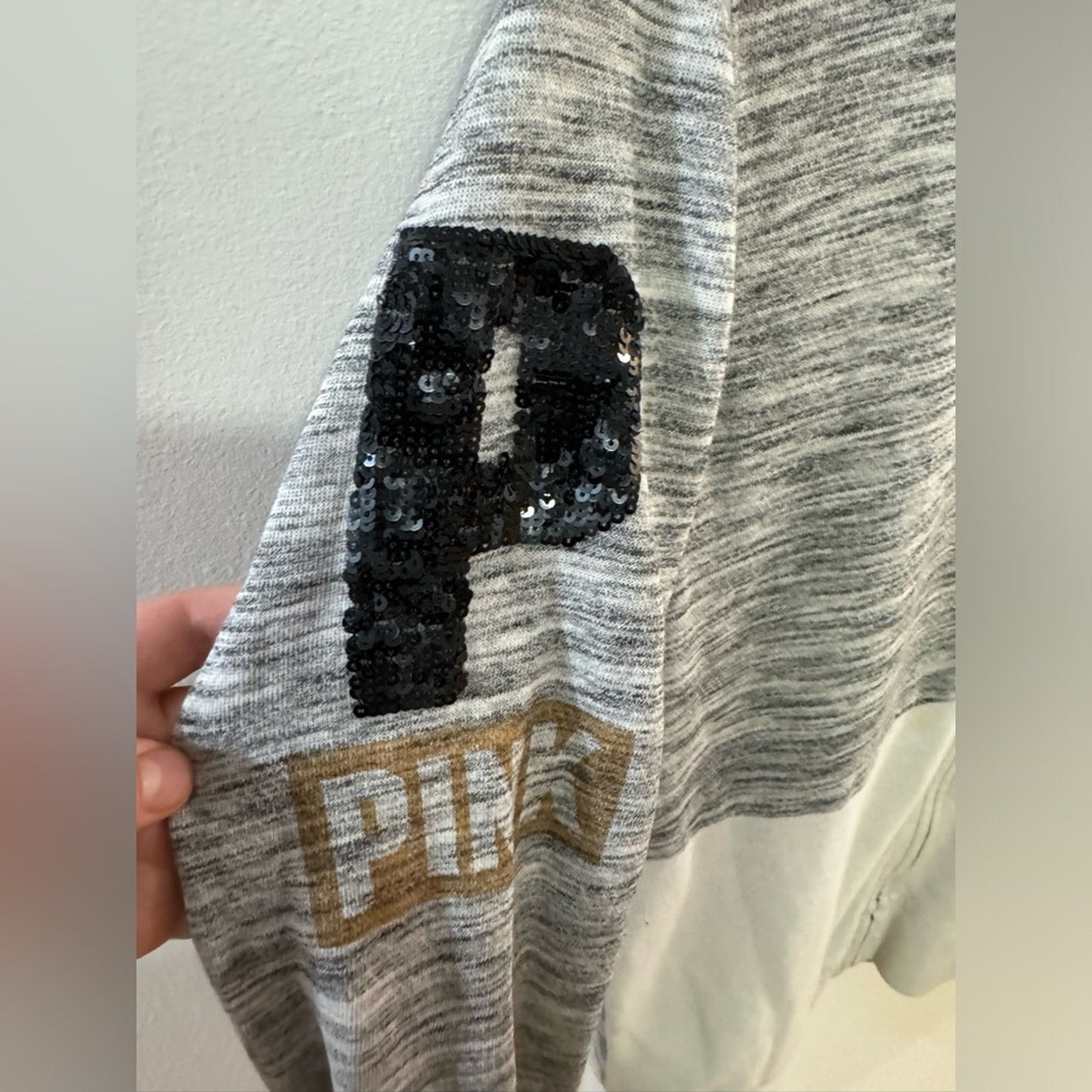 Pre-Owned MD PINK Grey/White Sequin Hoodie