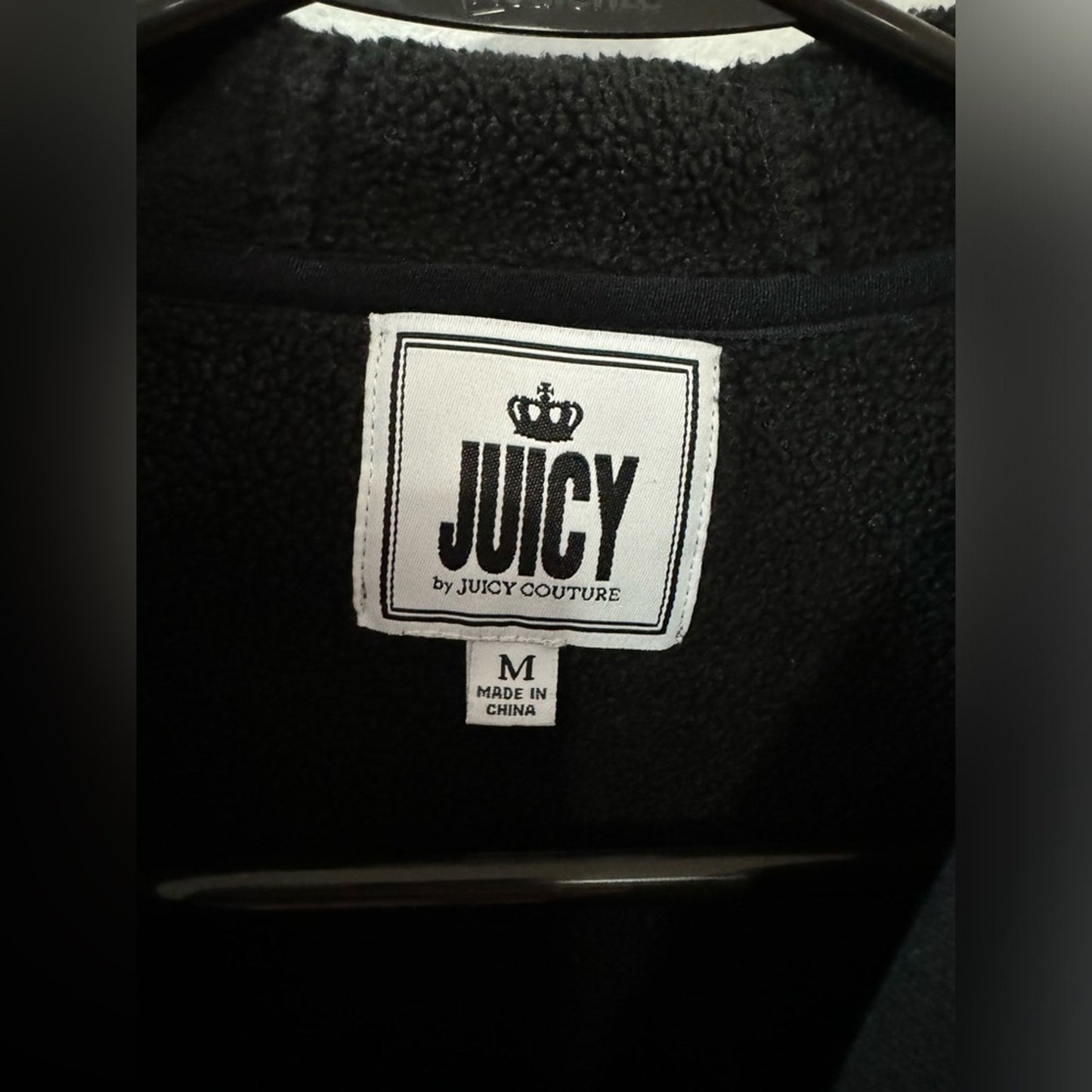 Pre-Owned MD Juicy Couture Black Cropped Hoodie