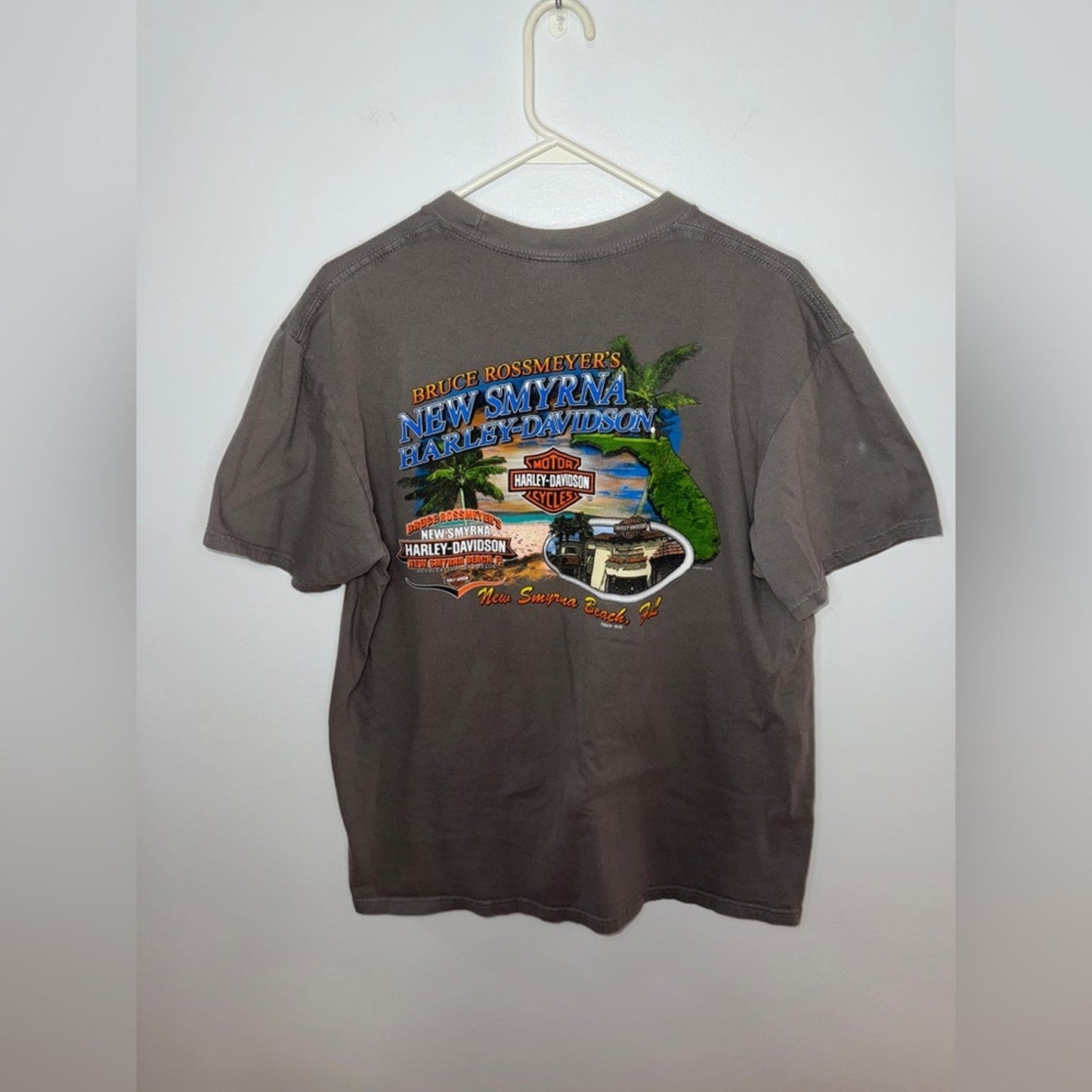 LG Harley Davidson Green New Smyrna Beach, Florida 2012 Graphic Pocket T-Shirt