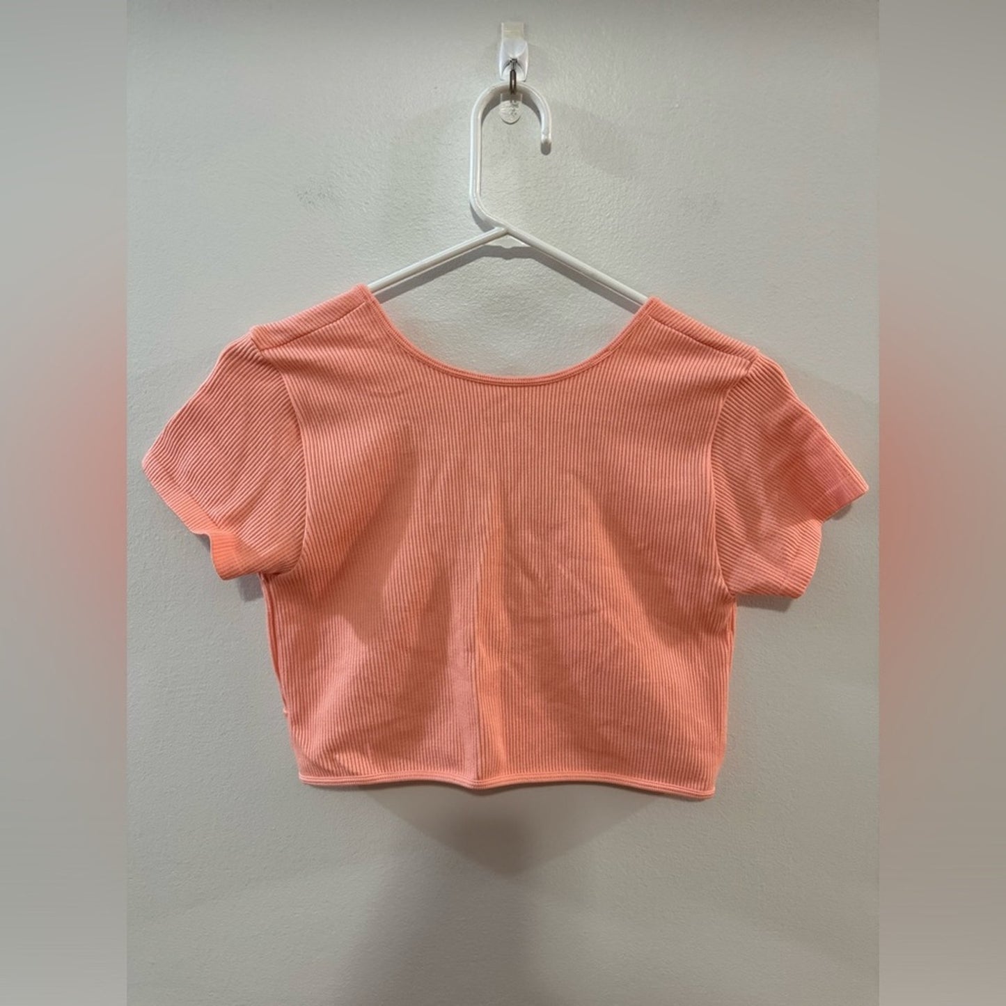 Pre-Owned LG Aeropostale Orange Ribbed Front Tie Short Sleeve Top