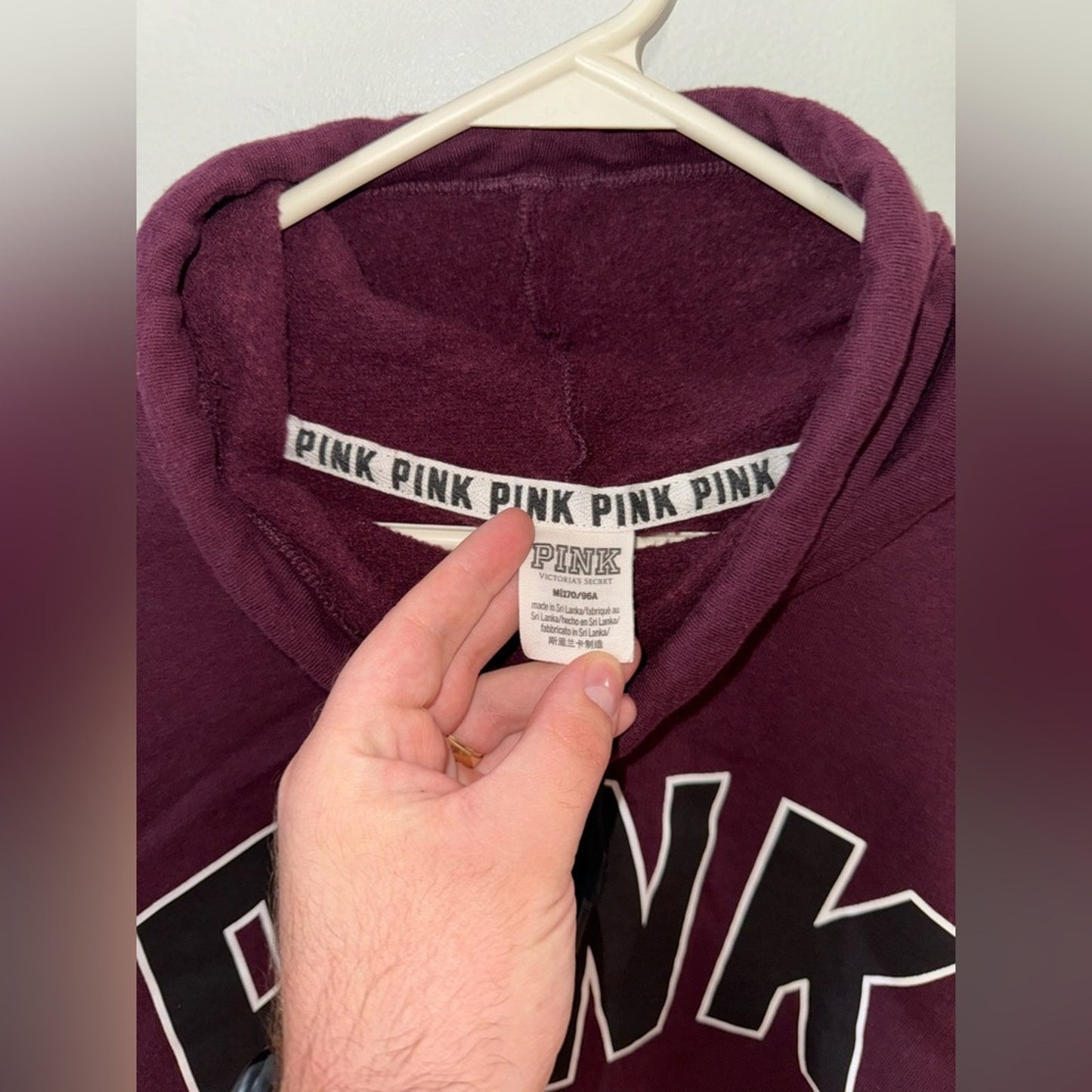 Pre-Owned MD PINK Victoria’s Secret Maroon Logo Cropped Sweat Shirt