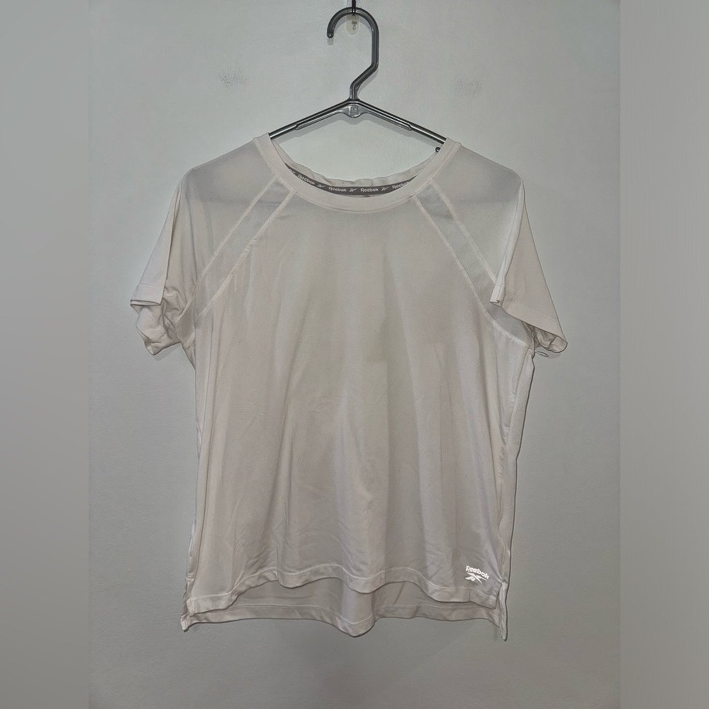 Pre-Owned MD Reebok White Mesh T-Shirt