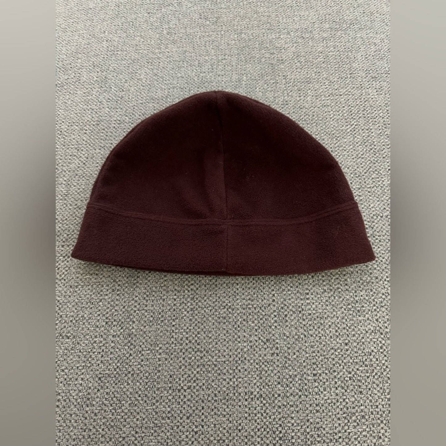 Pre-Owned Carhartt Red Fleece Beanie