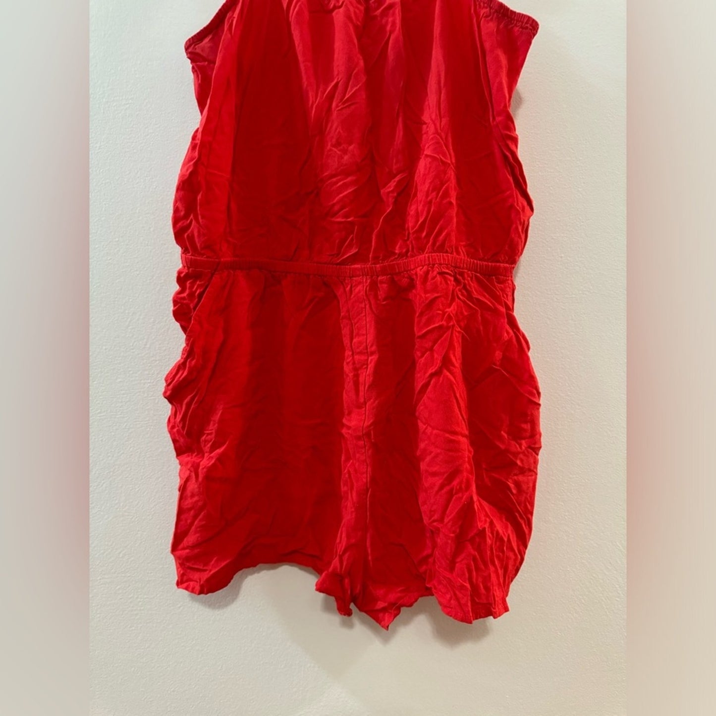 Pre-Owned LG Express Red Romper