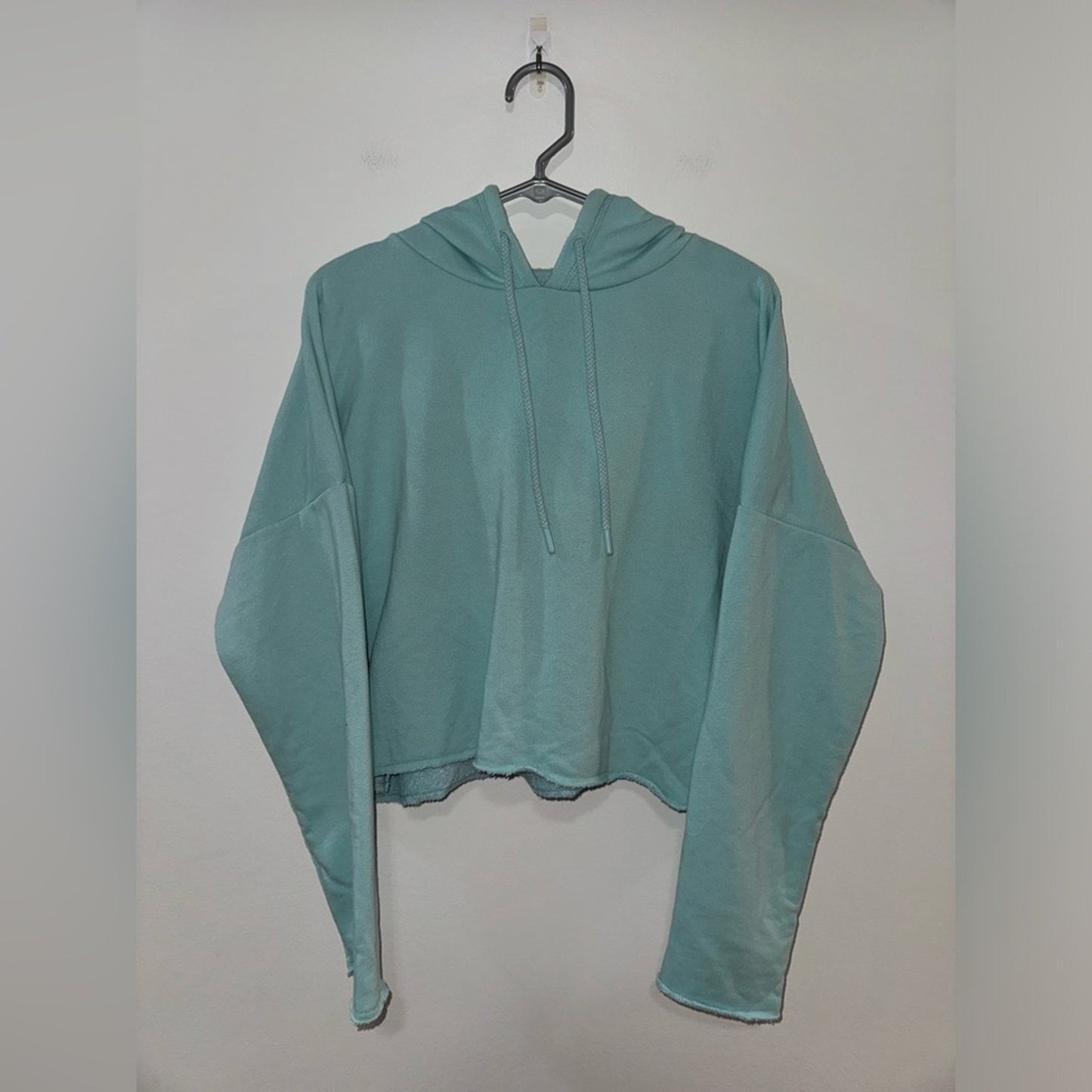 Pre-Owned LG Aerie Light Blue Cropped Hooded Sweatshirt