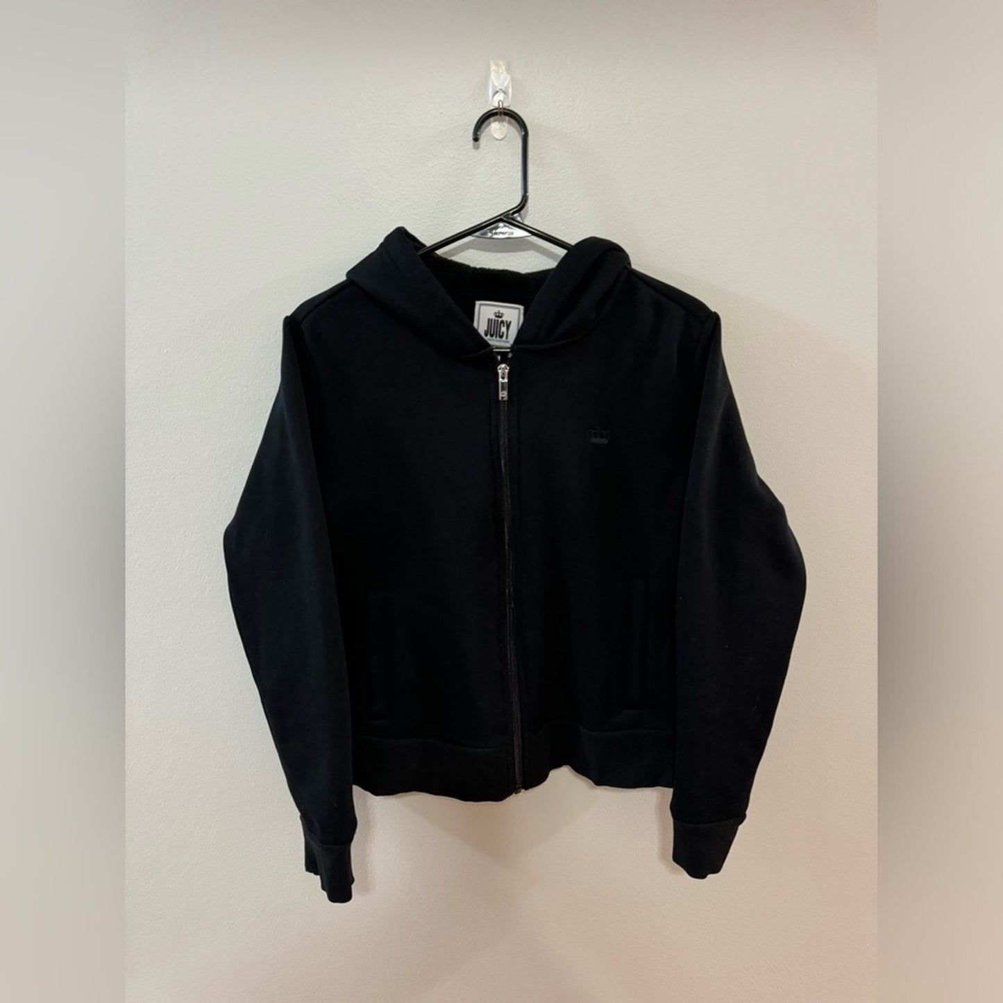 Pre-Owned MD Juicy Couture Black Cropped Hoodie